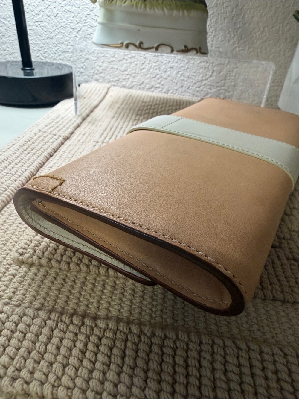 Coach Legacy Leather Wristlet Clutch Wallet Natural Vachetta White Trim M3B-6694 - Picture 10 of 11
